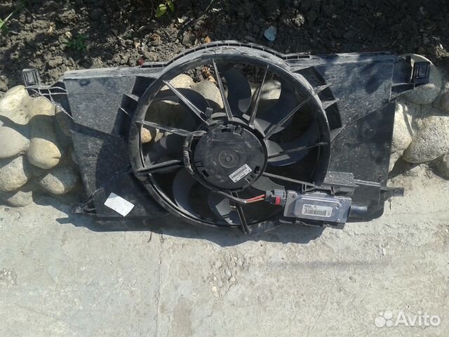 Диффузор вентилятор в сборе Ford Focus 3