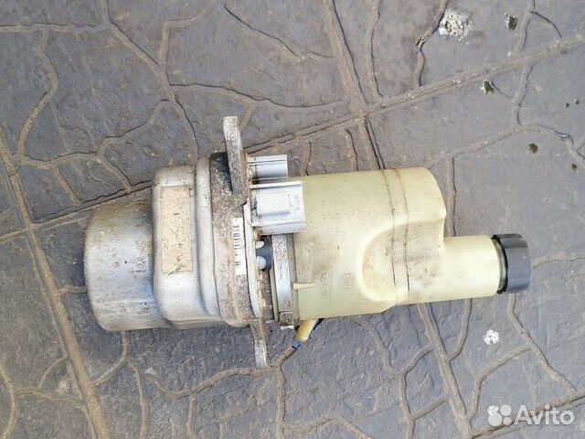 Вольво S40 насос усилителя руля