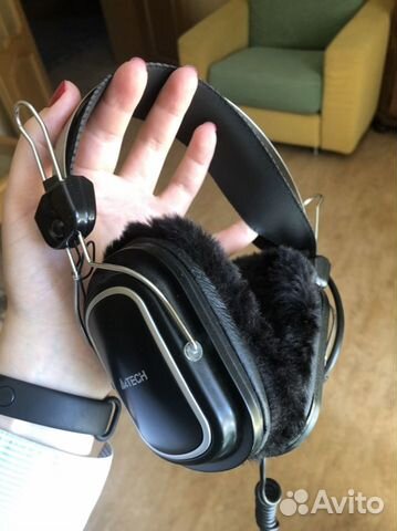 Наушники с ушками и микрофоном 4 tech