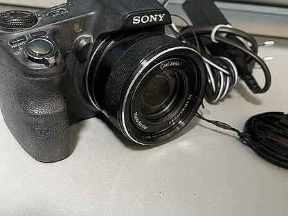 Цифровой фотоаппарат Sony CyberShot DSC-HX200