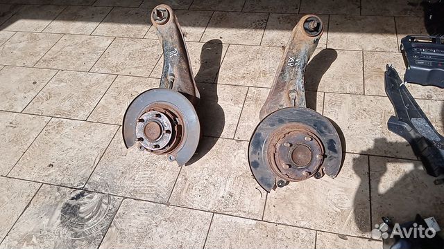 Кулак рычаг задний mitsubishi asx lancer 10