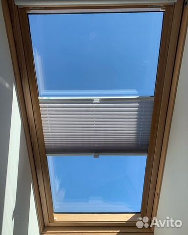 Шторы плиссе на мансардные окна