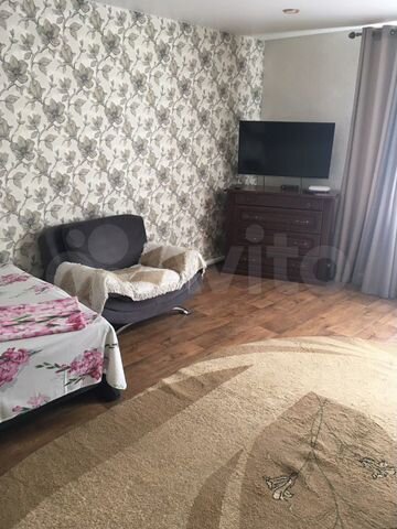 1-к. квартира, 40 м², 1/2 эт.