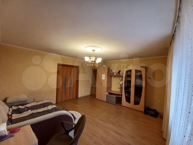 2-к. квартира, 63,7 м², 1/6 эт.