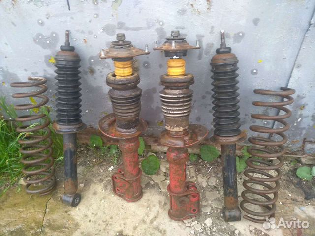 Комплект стоек, амортизаторы, пружины с приоры