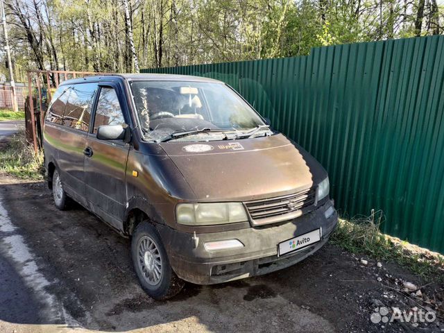 Nissan largo 1993