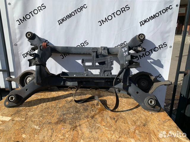 Балка подвески задняя Volvo S60