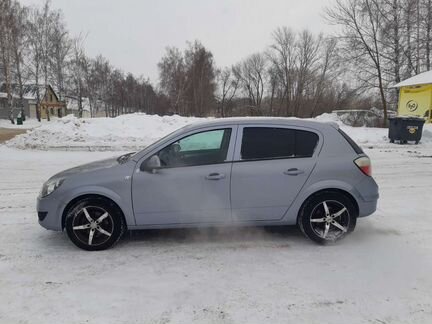 Opel Astra 1.6 МТ, 2011, 153 000 км