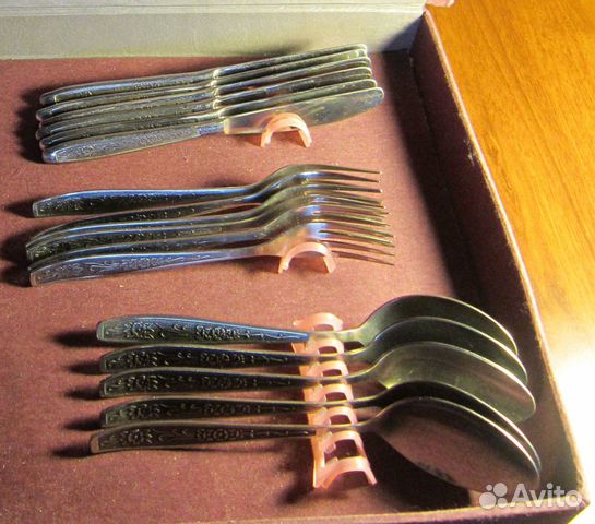 Столовый набор из нержавеющей стали. Новый