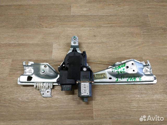 Электростеклоподъемник задний правый Peugeot 308