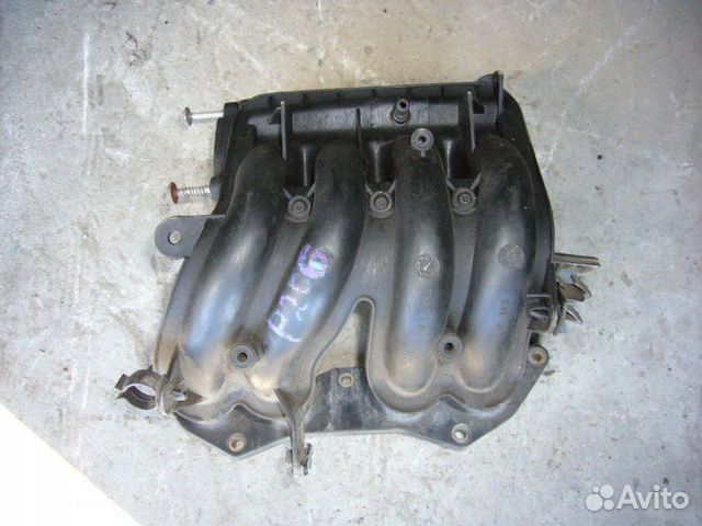 Коллектор впускной Peugeot 206