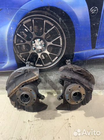 Поворотный кулак передний BMW X5 E53