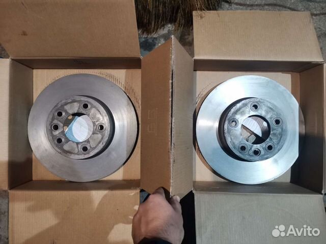 Тормозные диски передние на Таурег