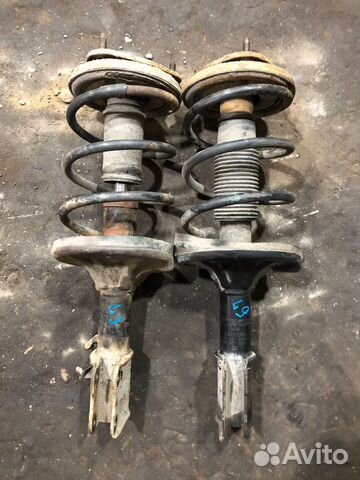 Mitsubishi lancer 9 Амортизатор передний в сборе