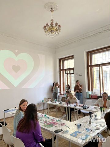 Аренда зала для арт-встреч и мастер-классов