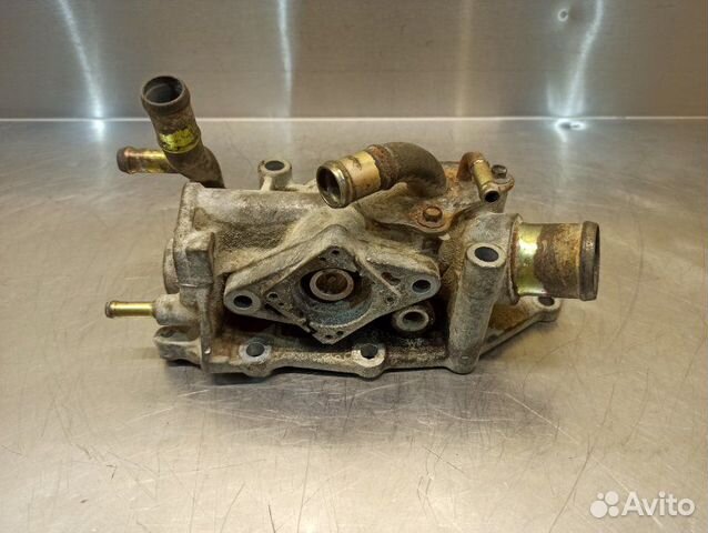 Фланец системы охлаждения Nissan Tiida C11 HR15DE