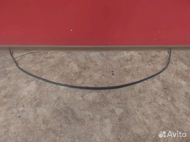 Молдинг переднего бампера нижний Kia Sorento 4