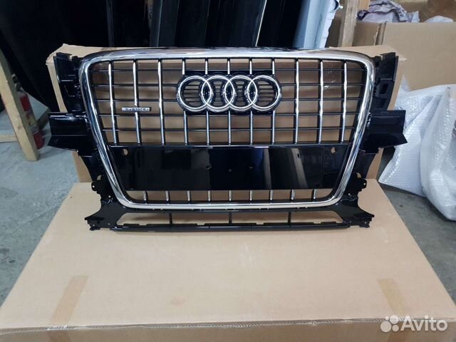 Решетка радиатора Audi Q5 дорестайлинг