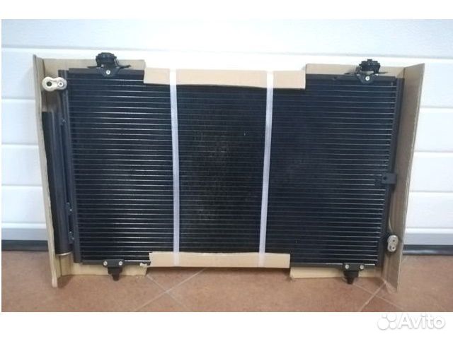 Радиатор кондиционера toyota Corolla правый руль