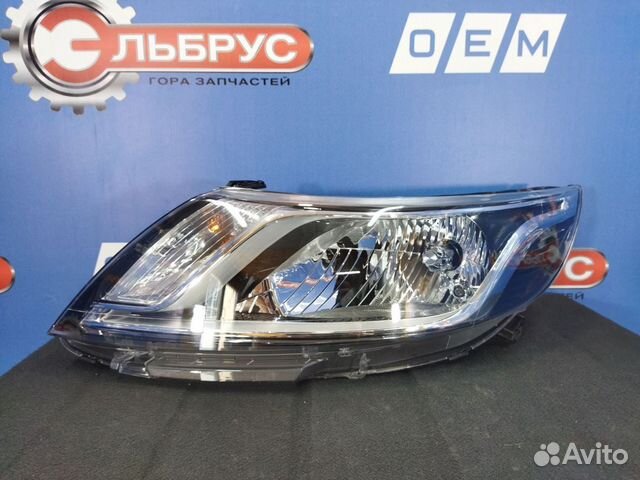 Фара левая Kia Rio 3