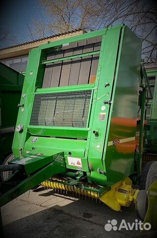 Пресс-подборщик John Deere 550, 1995