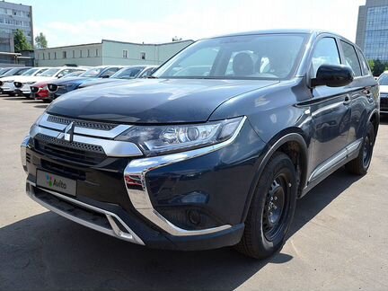 Mitsubishi Outlander 2.0 CVT, 2020