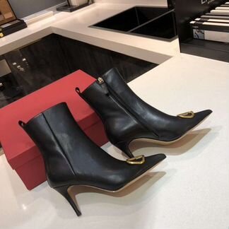 Ботильоны Valentino