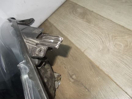 Фара лэд LED левая Сузуки сх4 Кросс Suzuki SX4 Cro