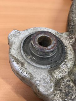 Передний рычаг Nissan Teana j32