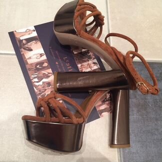 Новые замшевые босоножки Le Silla (оригинал)