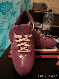 Кроссовки Adidas 37 размер