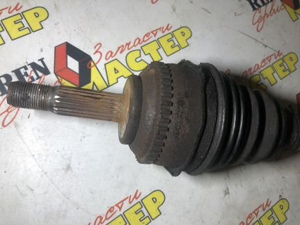 Левый привод Рено Меган 1 Сценик 1