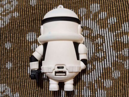 Power bank Миньон в костюме звёздных воин