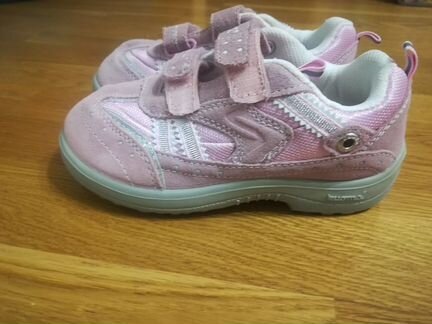 Новые детские кроссовки Kuoma, 29размер