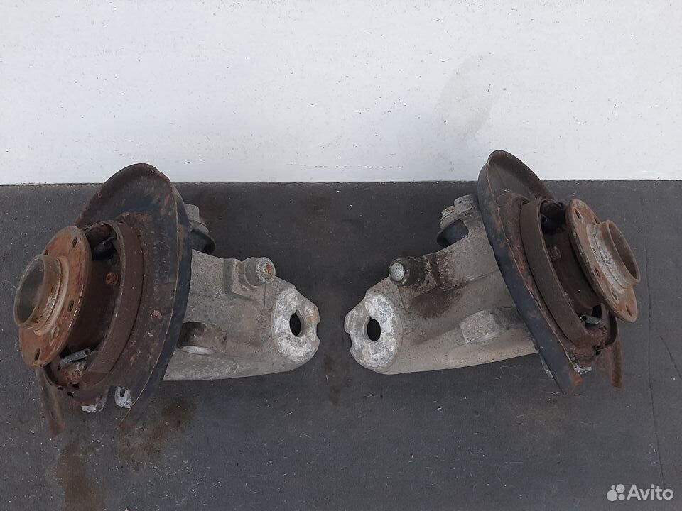 Задняя цапфа кулак бмв Е39 BMW E39 универсал