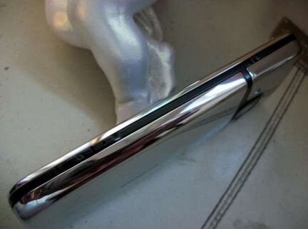 Nokia 6700 Classic Chrome