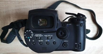 Sony Cyber-Shot DSC-R1