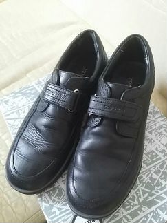 Кожаные туфли 36 р