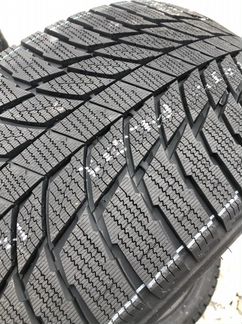 Зимние шины Triangle PL01 R21 275/45