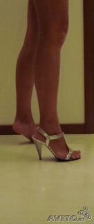Продам босоножки
