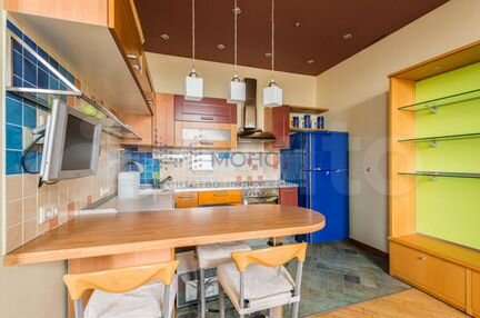 4-к квартира, 194.7 м², 10/10 эт.