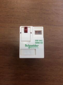 Реле RXM4AB1P7 RXM4AB1F7 RXM4AB1BD RXM4AB1JD