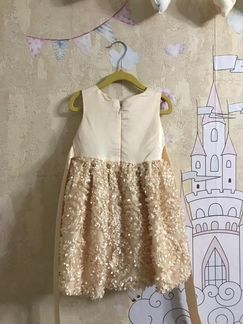 Нарядное платье 2,5-3 года