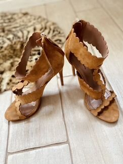 Босоножки Corsocomo 37