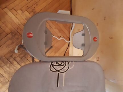 Гладильеая доска с переходником для утюга