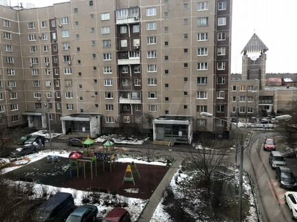 1-к квартира, 42 м², 4/9 эт.