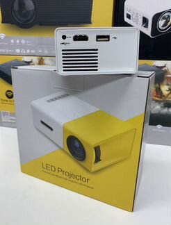 Проектор желтый. Led Projector yg650.