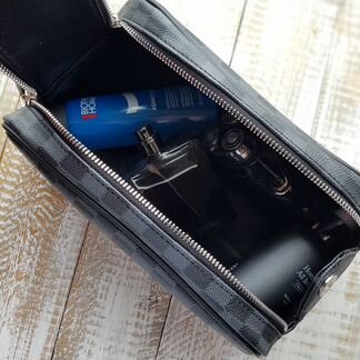 Косметичка Louis Vuitton