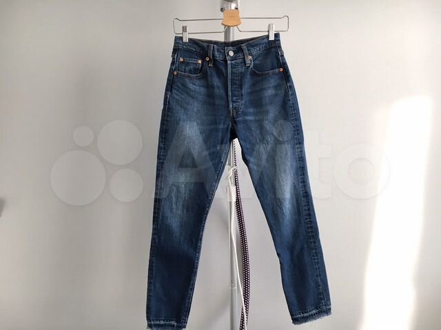 levis 501 w25