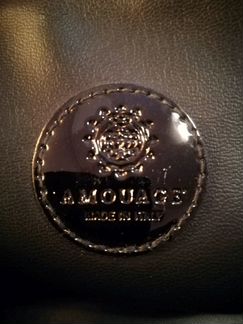 Косметичка от Амуаж Навая